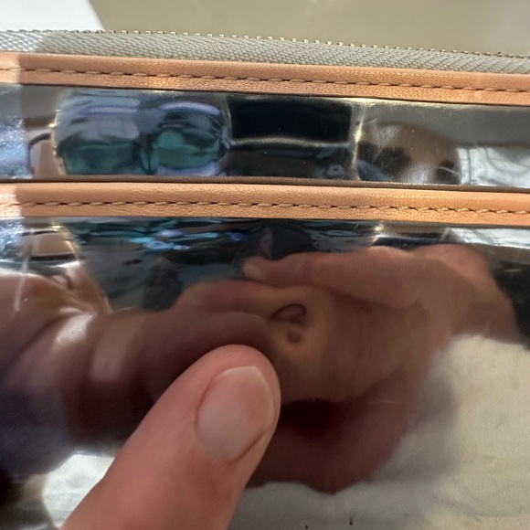 Coach “Poppy” Mirror Leather Zip Wallet NWT - Picture 8 of 8